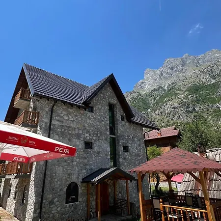 Stonehouse Penzion Valbone