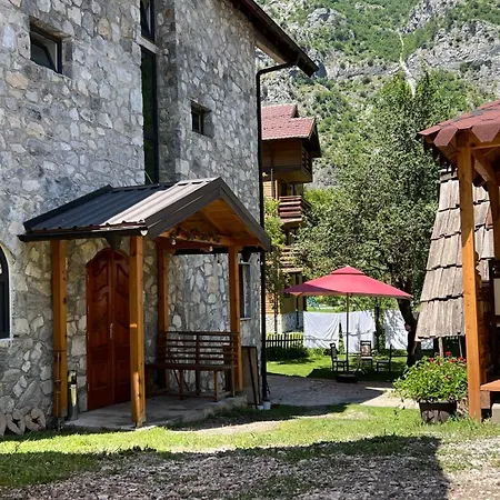 Stonehouse فالبني