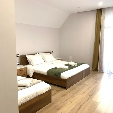 Stonehouse ゲストハウス