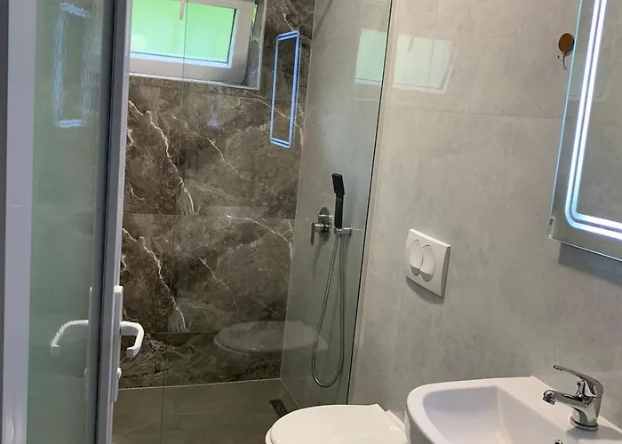 Stonehouse Guest house Valbone