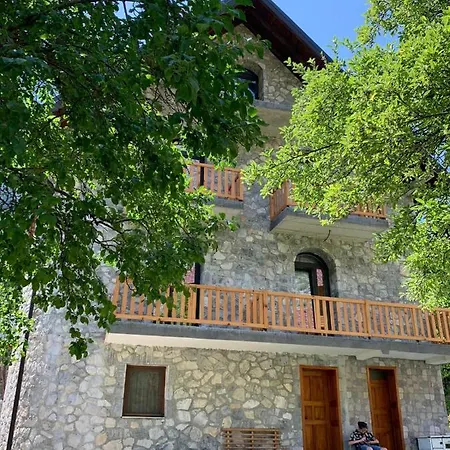 Maison d'hôtes Stonehouse 3*